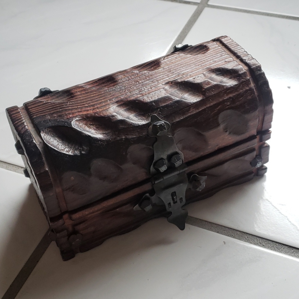 Vintage rare wood "keepsake"trunk with lock option